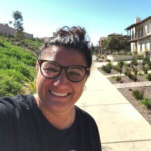 Meet your Posher, Eva